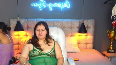    online show from 01.03.25