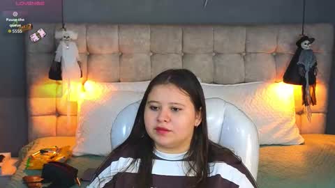    online show from 10.18.25