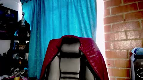 Snapshot of laia_hadid chatting on 03.24.26 laia_hadid online show from 03.24.26