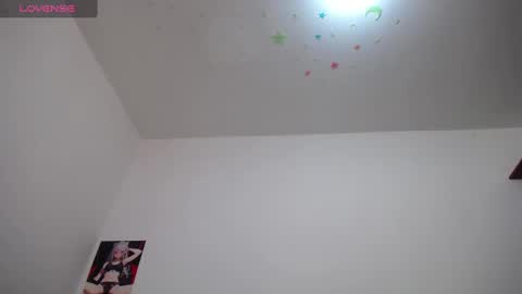 Snapshot of laila_laly chatting on 02.07.25 Leila Laly online show from 02.07.25