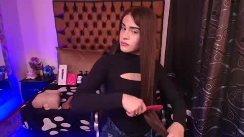 Camila online show from 04.28.26