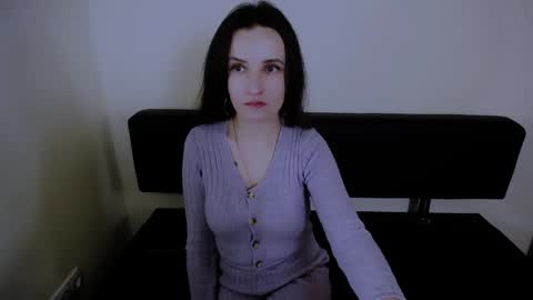 Snapshot of laimapinch_ chatting on 10.17.25 Laima online show from 10.17.25