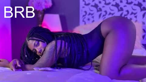 IG222dmm  online show from 10.19.25