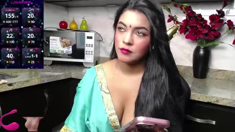 Snapshot of lakshmirani617378 chatting on 02.26.25 Laskhmirani online show from 02.26.25