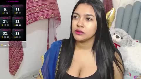 Snapshot of lakshmirani617378 chatting on 12.05.25 Laskhmirani online show from 12.05.25