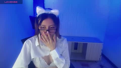 Snapshot of lala_clark chatting on 09.12.25 Lala clark online show from 09.12.25