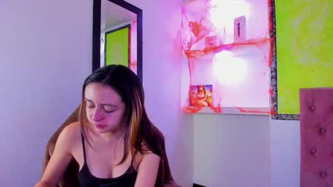 Snapshot of lala_clark chatting on 10.27.25 Lala clark online show from 10.27.25