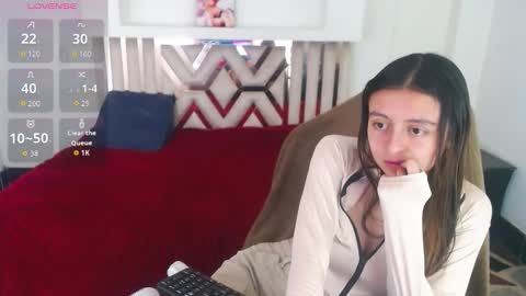 Snapshot of lala_clark chatting on 11.27.25 Lala clark online show from 11.27.25