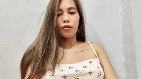 Snapshot of lalaineexx chatting on 01.05.26 Bellaaa 333 online show from 01.05.26