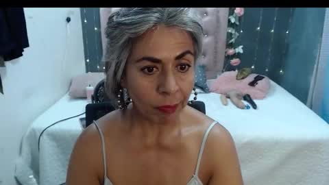Snapshot of lalisha_96 chatting on 02.22.25 lalisha online show from 02.22.25