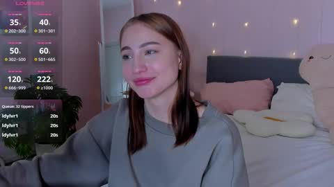 Snapshot of lallycute chatting on 03.08.26 Lali online show from 03.08.26