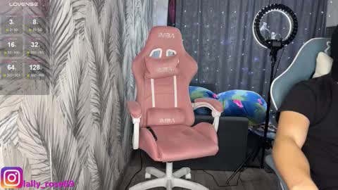 Snapshot of lallyrose69 chatting on 02.01.26 lallyrose69 online show from 02.01.26