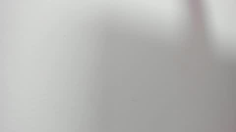 Laura online show from 10.28.25