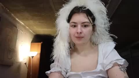 I work 5PM to 9 PM EST  New York online show from 12.24.24