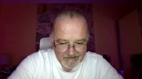 lamabama online show from 10.11.25