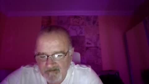 lamabama online show from 10.28.25