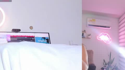 Snapshot of lana__kane_ chatting on 06.05.26 Lana online show from 06.05.26