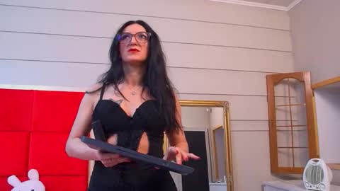 Snapshot of lana_banner chatting on 11.07.25 LanaBanner online show from 11.07.25