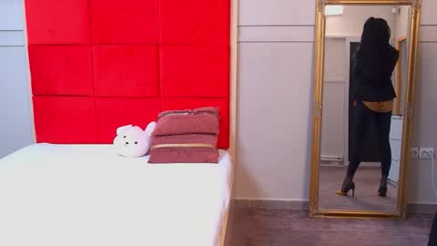 LanaBanner online show from 01.12.26