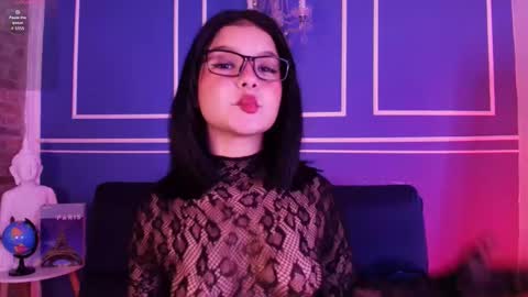  Lana  online show from 10.22.25