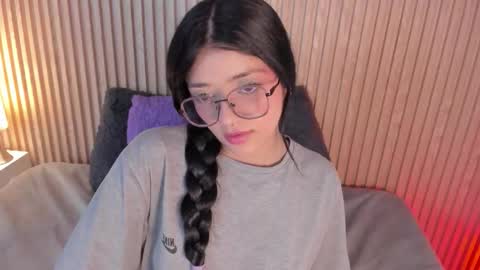 ... .          . ... online show from 11.19.25