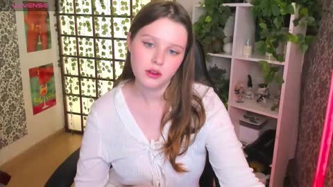 Lana online show from 10.21.25