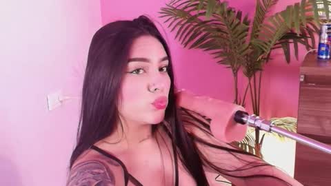 LANA online show from 11.08.25