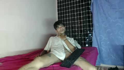 lana_robertt online show from 01.05.25