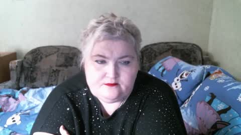 lanacat555 online show from 02.17.25