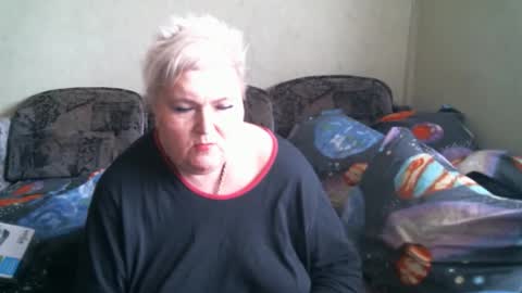 lanacat555 online show from 04.24.26