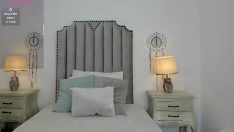 Lana online show from 10.14.25