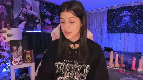 L A N A  online show from 03.03.25