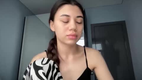 Lana online show from 11.26.25