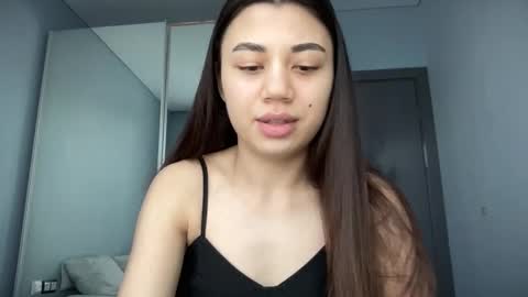 Lana online show from 12.04.25