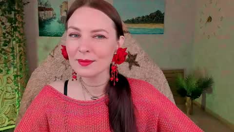 Snapshot of lanaradiance chatting on 05.05.26 Lana Radiance online show from 05.05.26