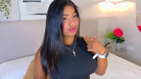 Lana online show from 11.05.25