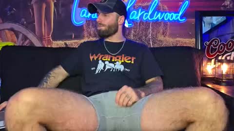 Snapshot of lancehardwood222 chatting on 10.17.25 LANCE online show from 10.17.25