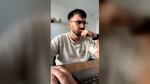 lander920612 online show from 02.26.26