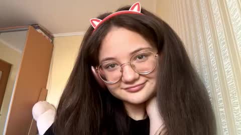 Snapshot of lanepucker chatting on 10.17.25 Alex online show from 10.17.25