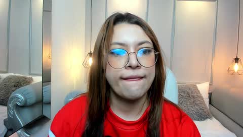 Snapshot of lanna18_ chatting on 12.26.24 Lanna online show from 12.26.24