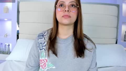Snapshot of lanna18_ chatting on 01.16.25 Lanna online show from 01.16.25