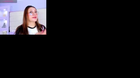 Snapshot of lanna18_ chatting on 01.21.25 Lanna online show from 01.21.25