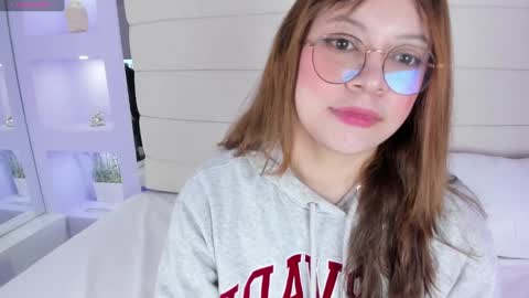 Snapshot of lanna18_ chatting on 02.19.25 Lanna online show from 02.19.25