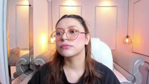 Snapshot of lanna18_ chatting on 03.08.25 Lanna online show from 03.08.25