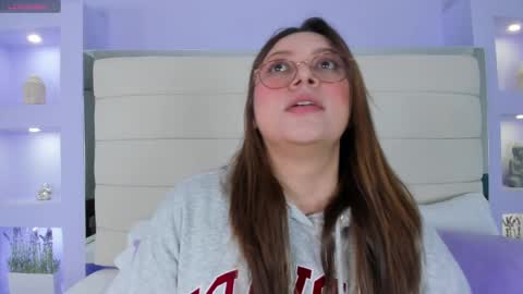 Snapshot of lanna18_ chatting on 03.11.25 Lanna online show from 03.11.25