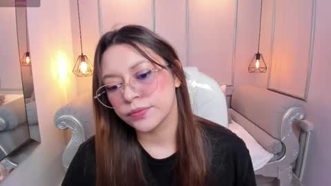 Snapshot of lanna18_ chatting on 10.01.25 Lanna online show from 10.01.25