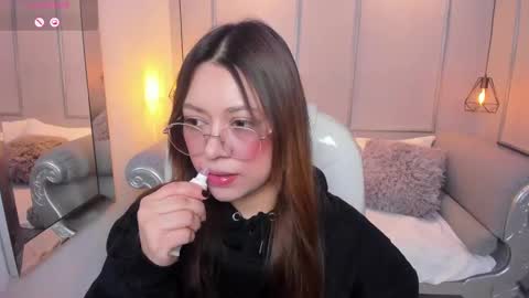 Snapshot of lanna18_ chatting on 10.08.25 Lanna online show from 10.08.25