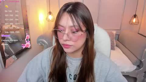 Snapshot of lanna18_ chatting on 10.22.25 Lanna online show from 10.22.25