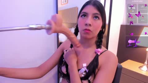 Lanna 4 online show from 04.19.26