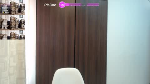 Snapshot of lanna_mills chatting on 12.06.24 Lanna online show from 12.06.24